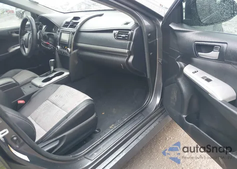 2012 Toyota Camry Se z USA, uszkodzony, nr VIN 4T1BF1FK4CU111522